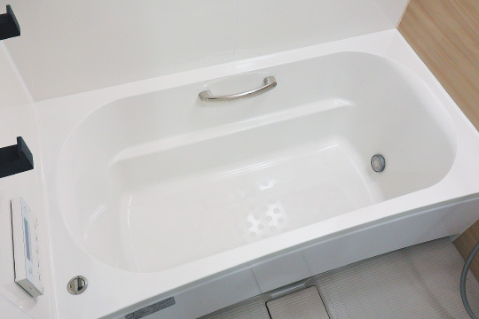 ラウンド浴槽
